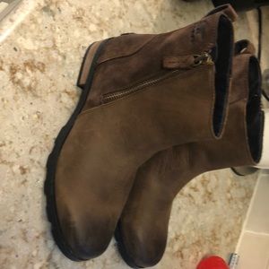 Sorel emelie bootie